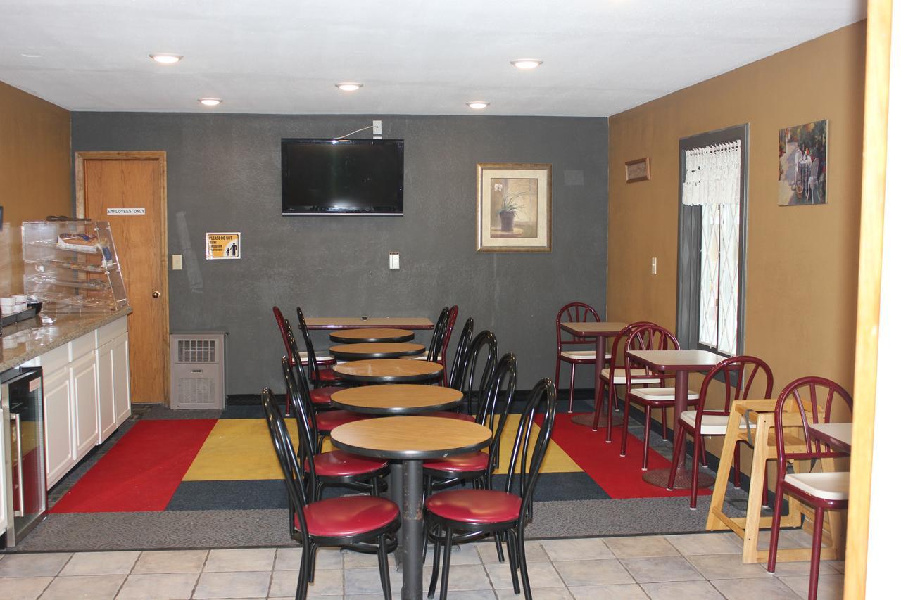 อีโคโน ลอดจ์ Hotel Oskaloosa ภายนอก รูปภาพ